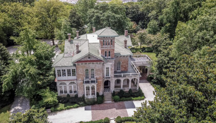 Historic Memphis Mansion Under Contract